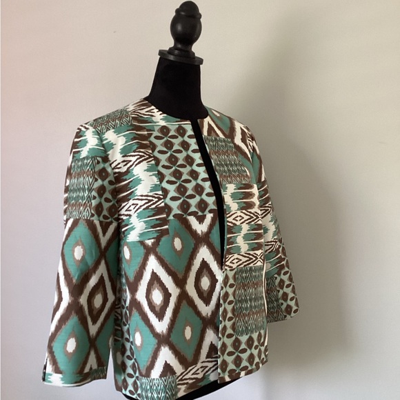 Women jacket - Picture 2 of 4